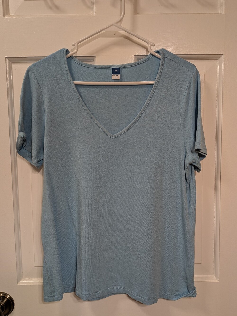 Old Navy Light Blue V-Neck Short Sleeve Tee